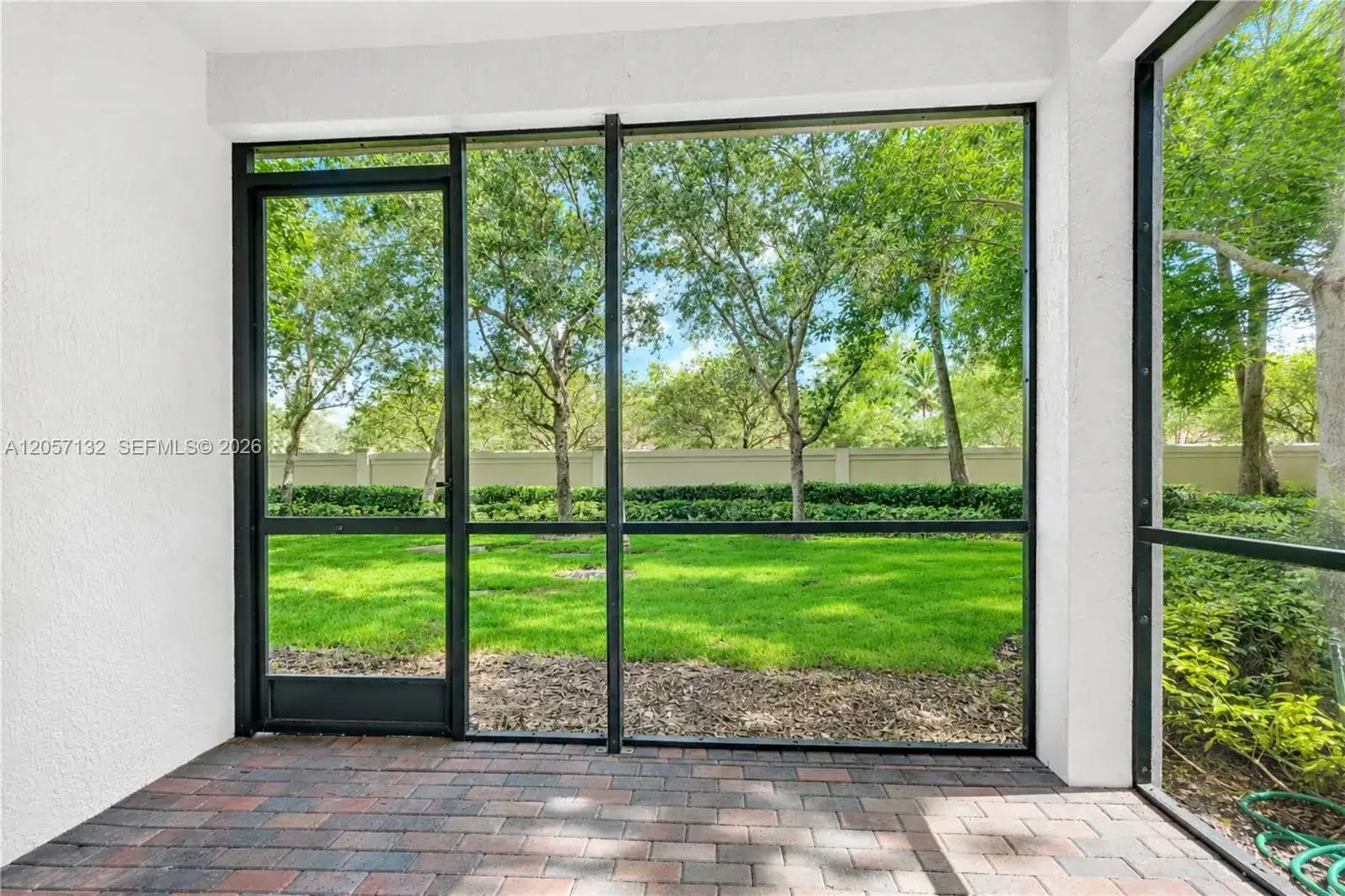 13005 N Riverwalk Cir N, Plantation FL 33325 photo 3