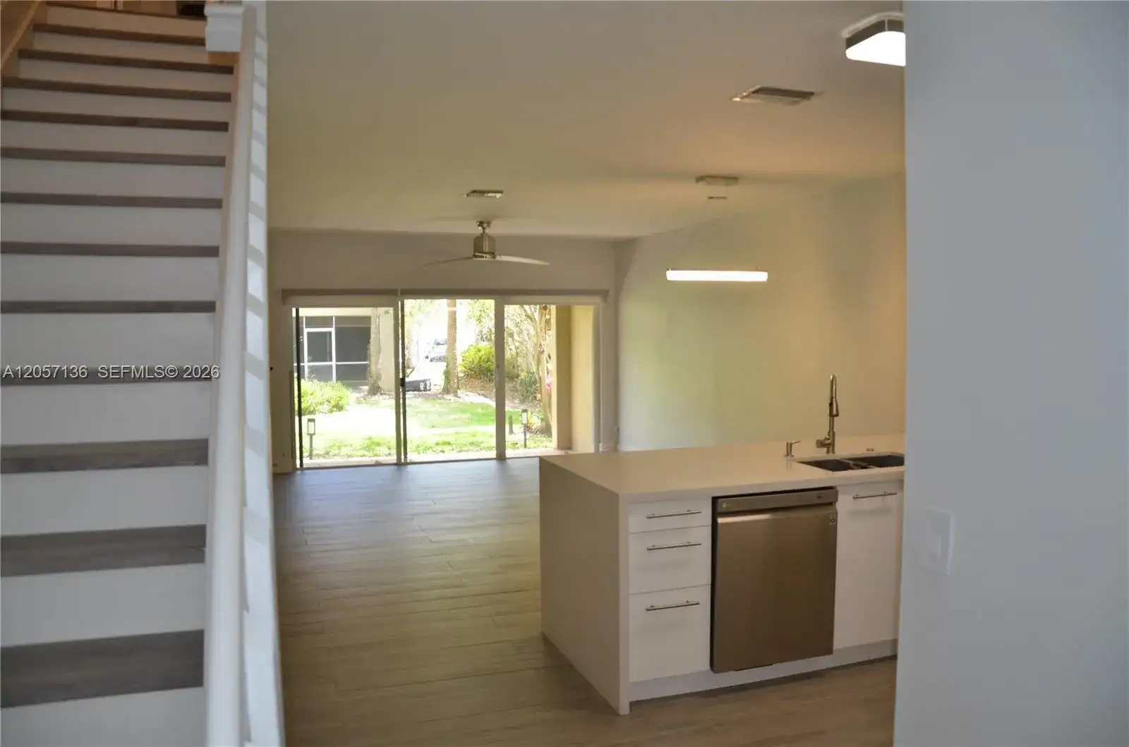 351 SW 121st Ave, Pembroke Pines FL 33025 photo 4
