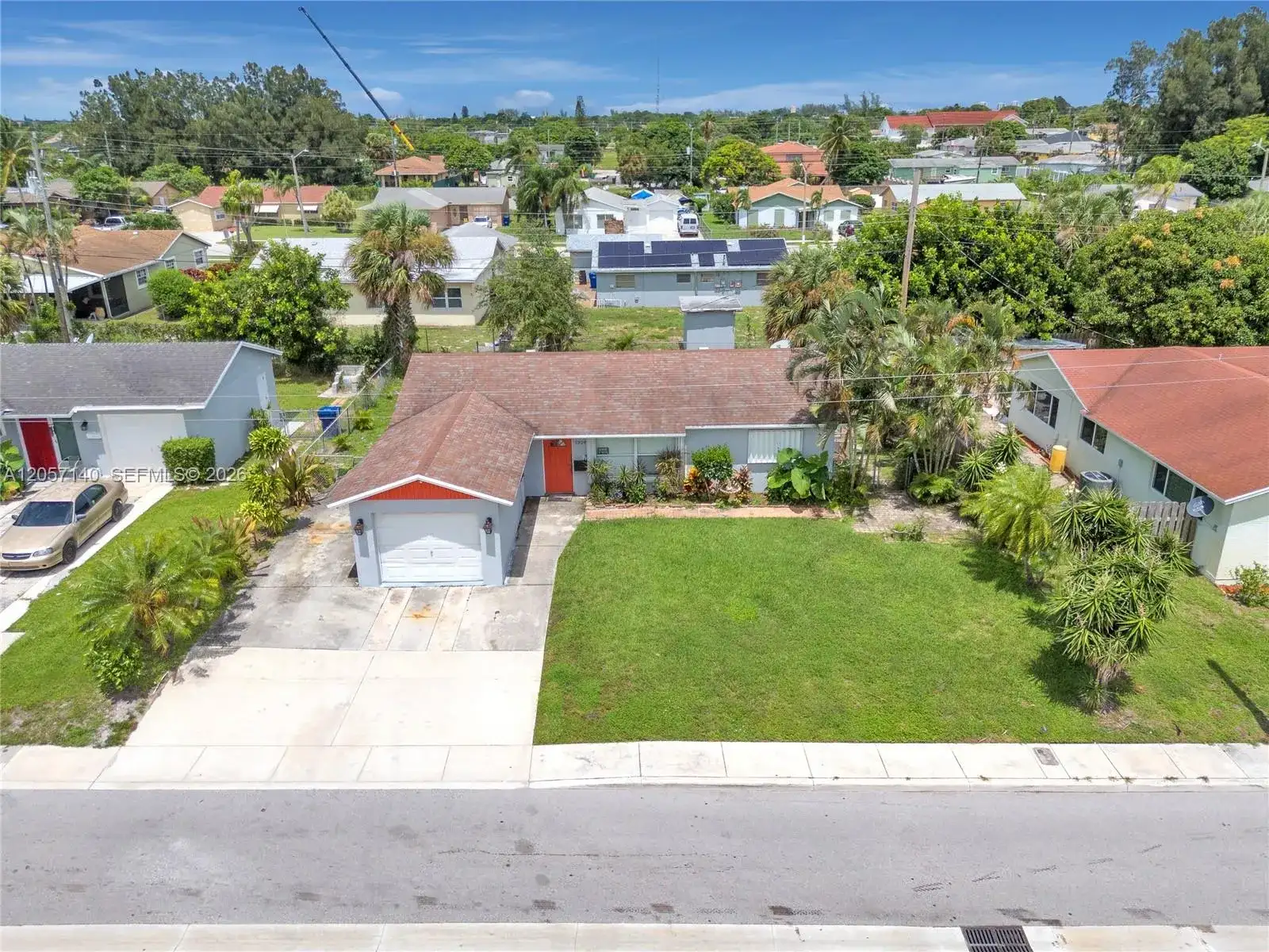 1320 W 26th Ct, Riviera Beach FL 33404 photo 2
