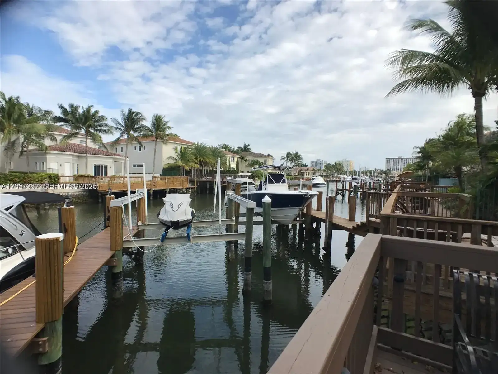 957 N Harbor Vw # 957, Hollywood FL 33019 photo 4