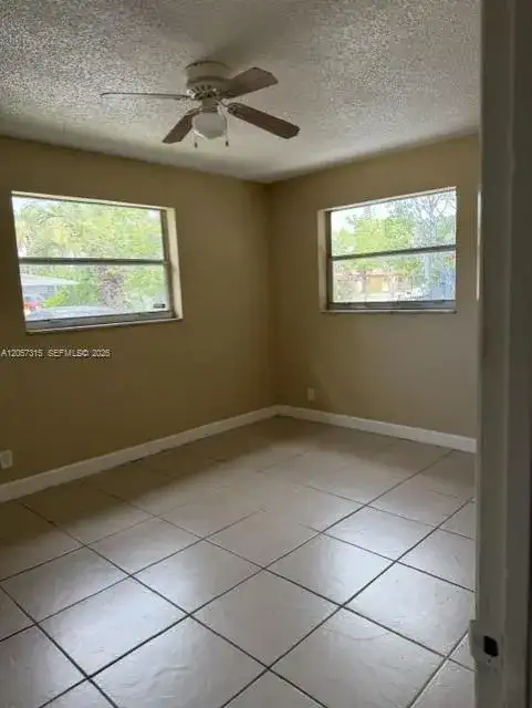 1112 NW 5th Ave # 3, Fort Lauderdale FL 33311 photo 4