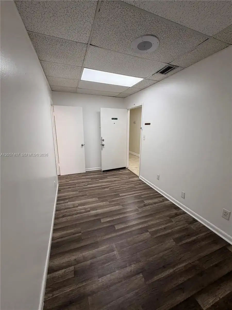 8358 W Oakland Park Blvd # A, Sunrise FL 33351 photo 2