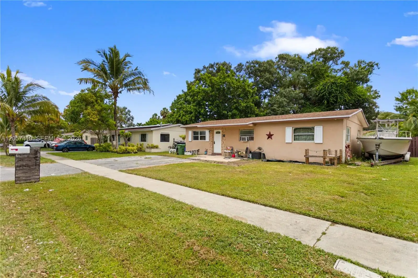 4971 SW 5th St, Margate FL 33068 photo 4
