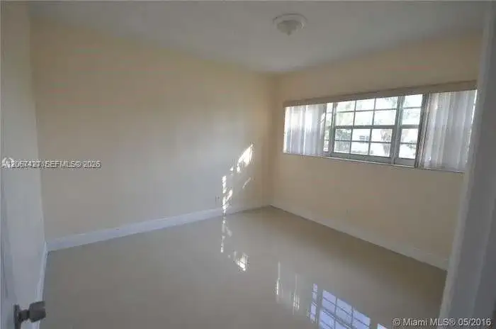 8441 SW 32nd Ter, Miami FL 33155 photo 5
