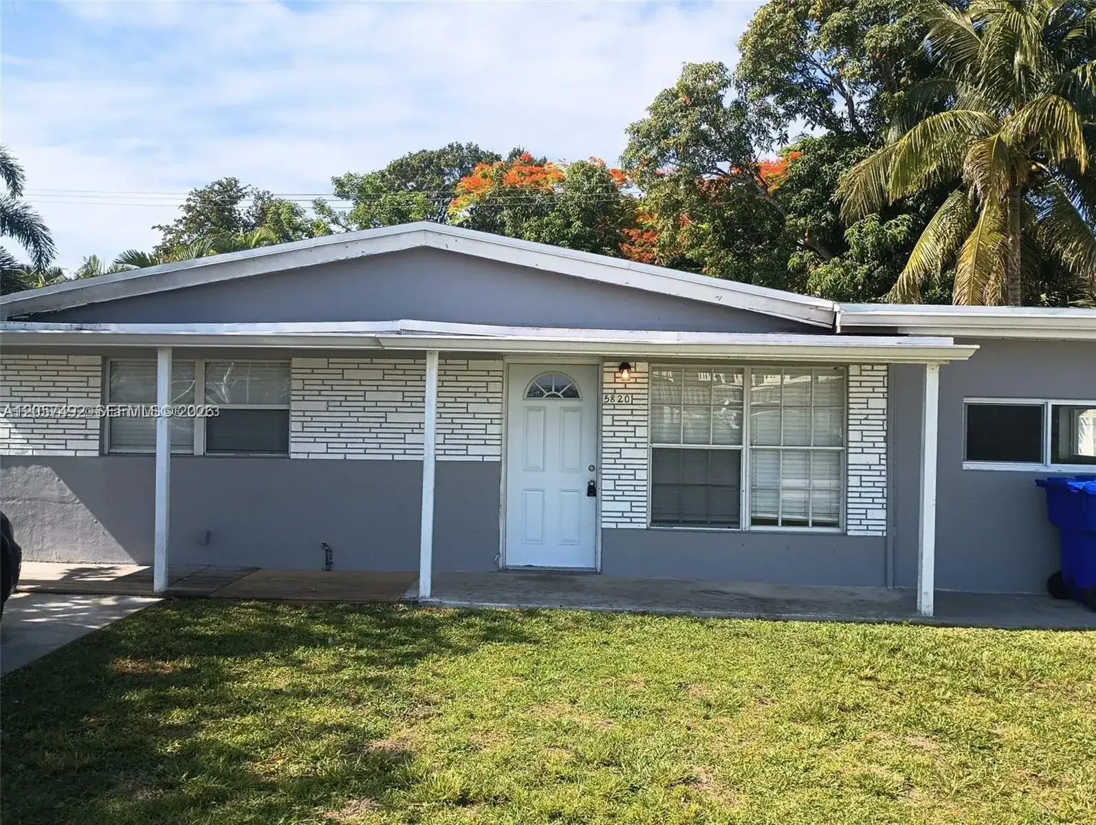 5820 Atlanta St, Hollywood FL 33021 photo 2