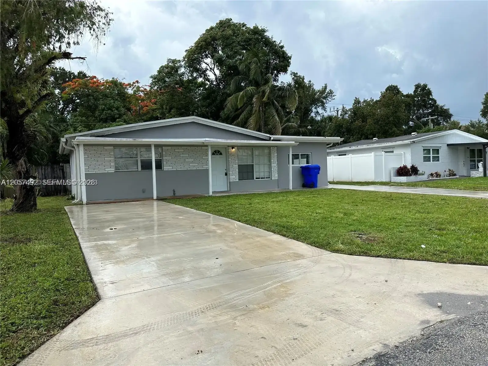 5820 Atlanta St, Hollywood FL 33021 photo 3
