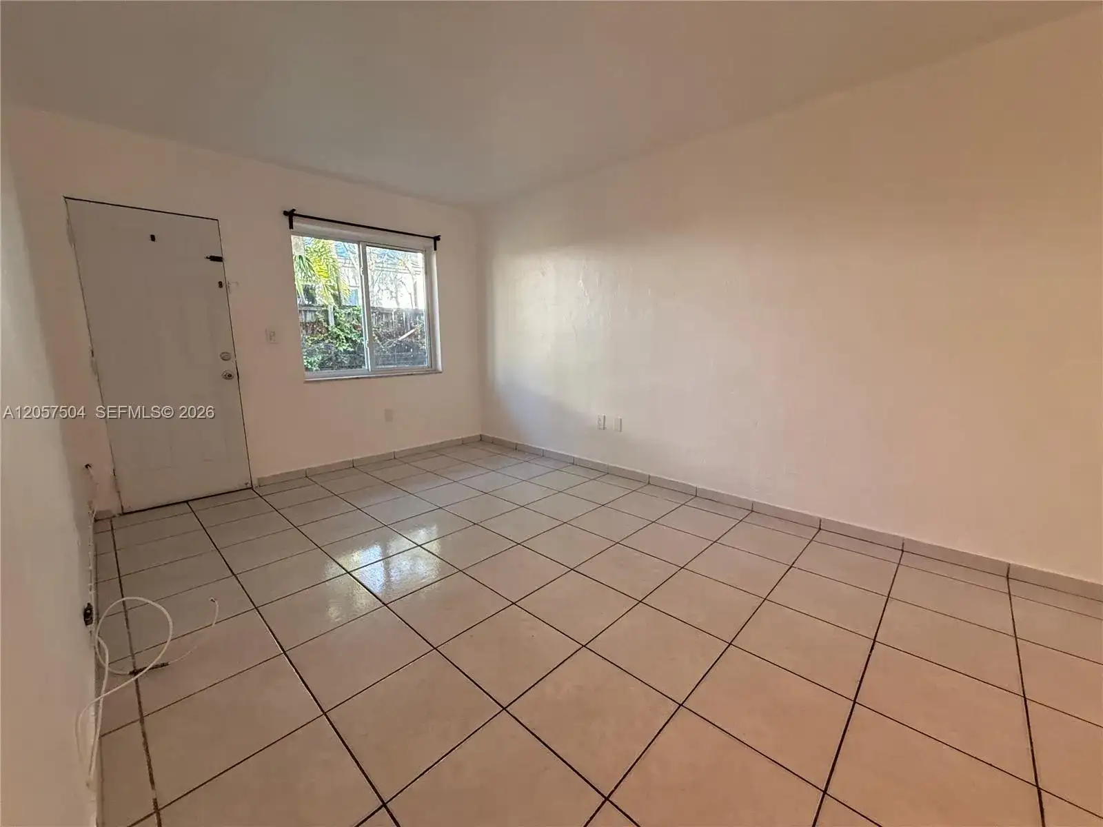 1860 SW 22nd St # 4, Miami FL 33145 photo 2