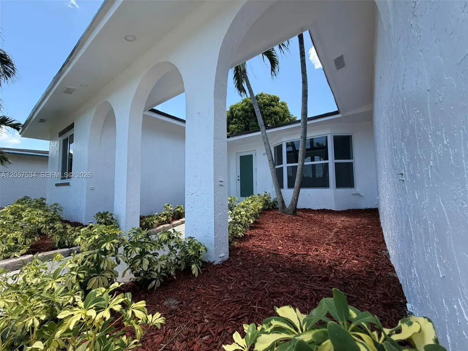 2210 NW 93rd Ave, Pembroke Pines FL 33024 photo 5