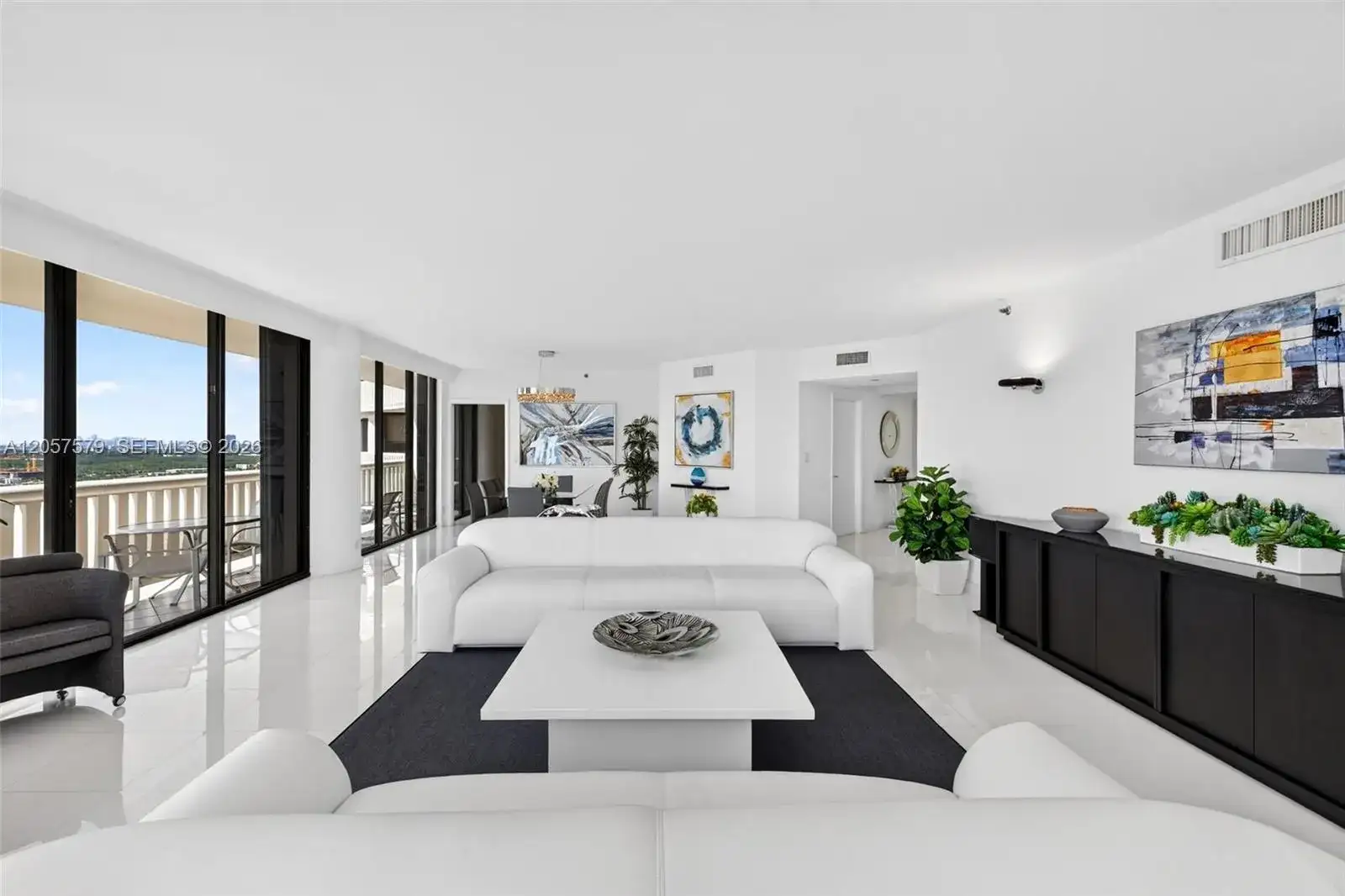 3000 Island Blvd # 2506, Aventura FL 33160 photo 4