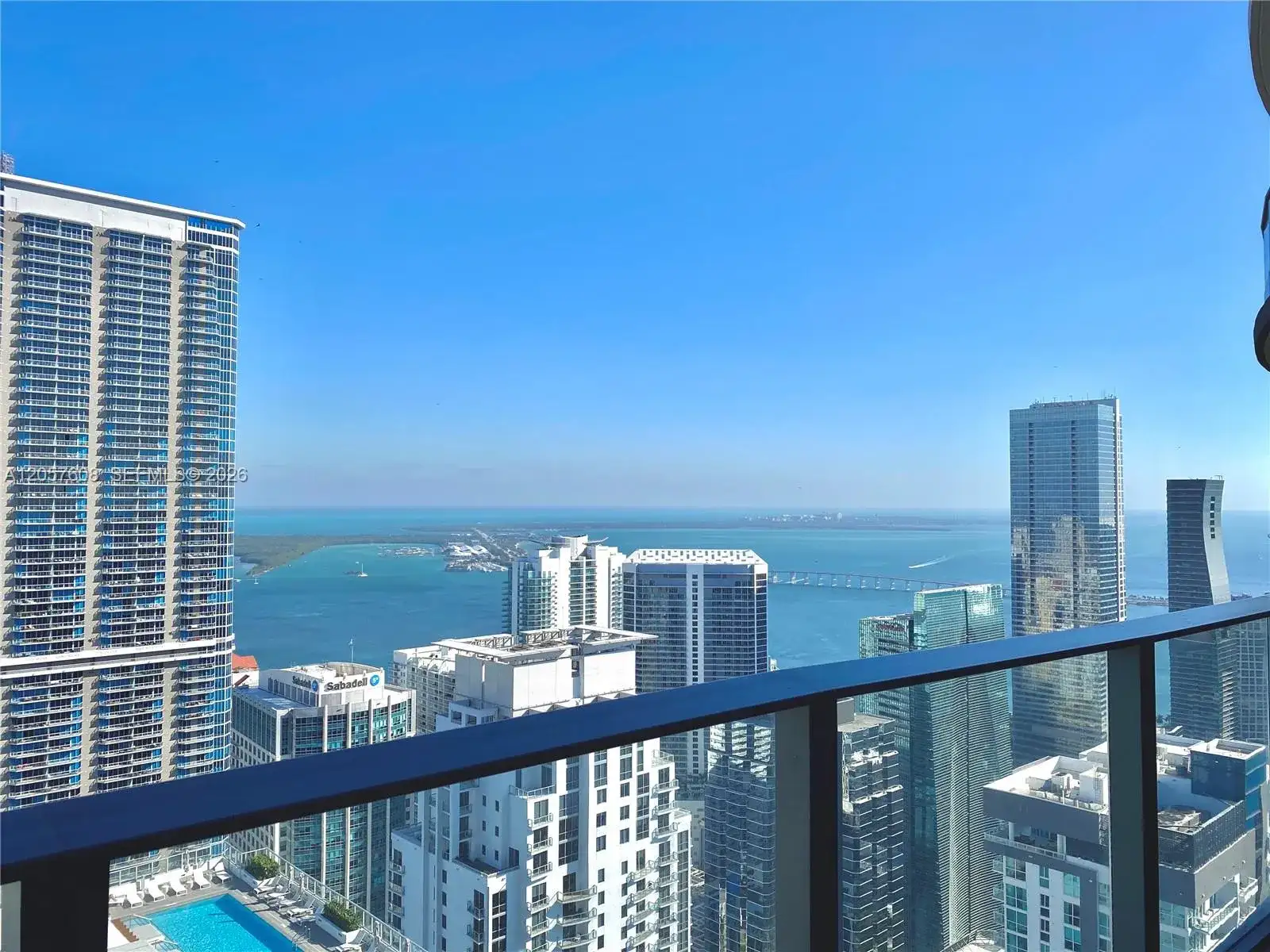 1000 Brickell Plaza, Miami FL 33131 photo 3