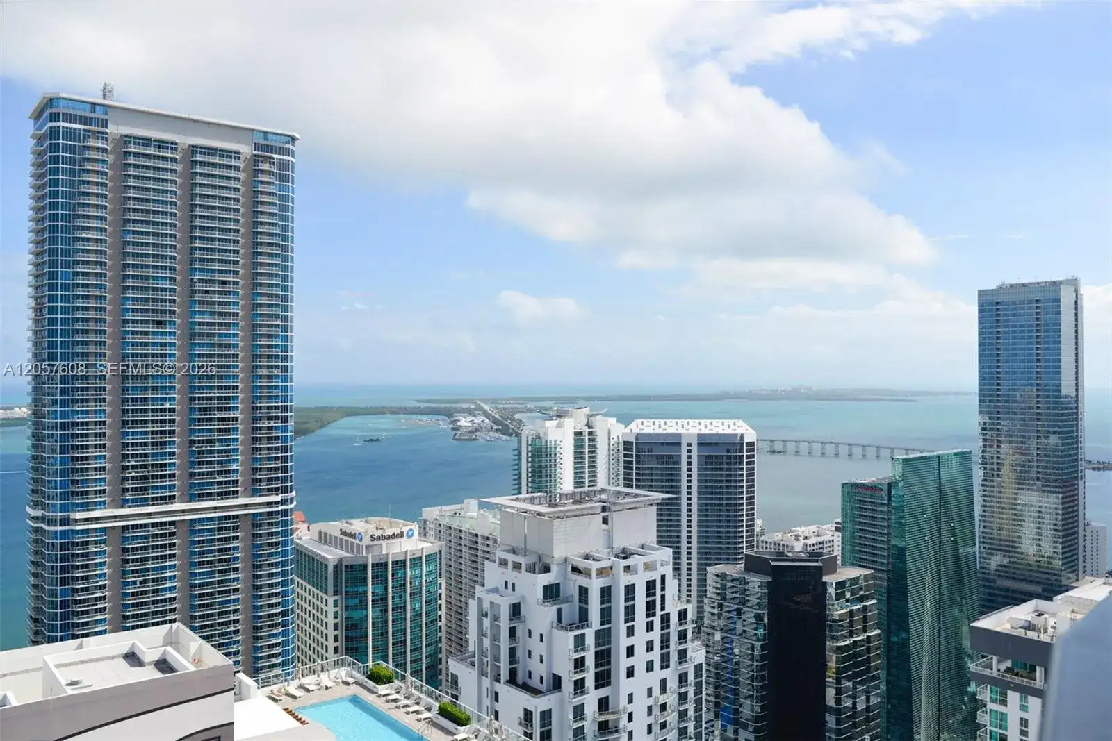 1000 Brickell Plaza, Miami FL 33131 photo 5