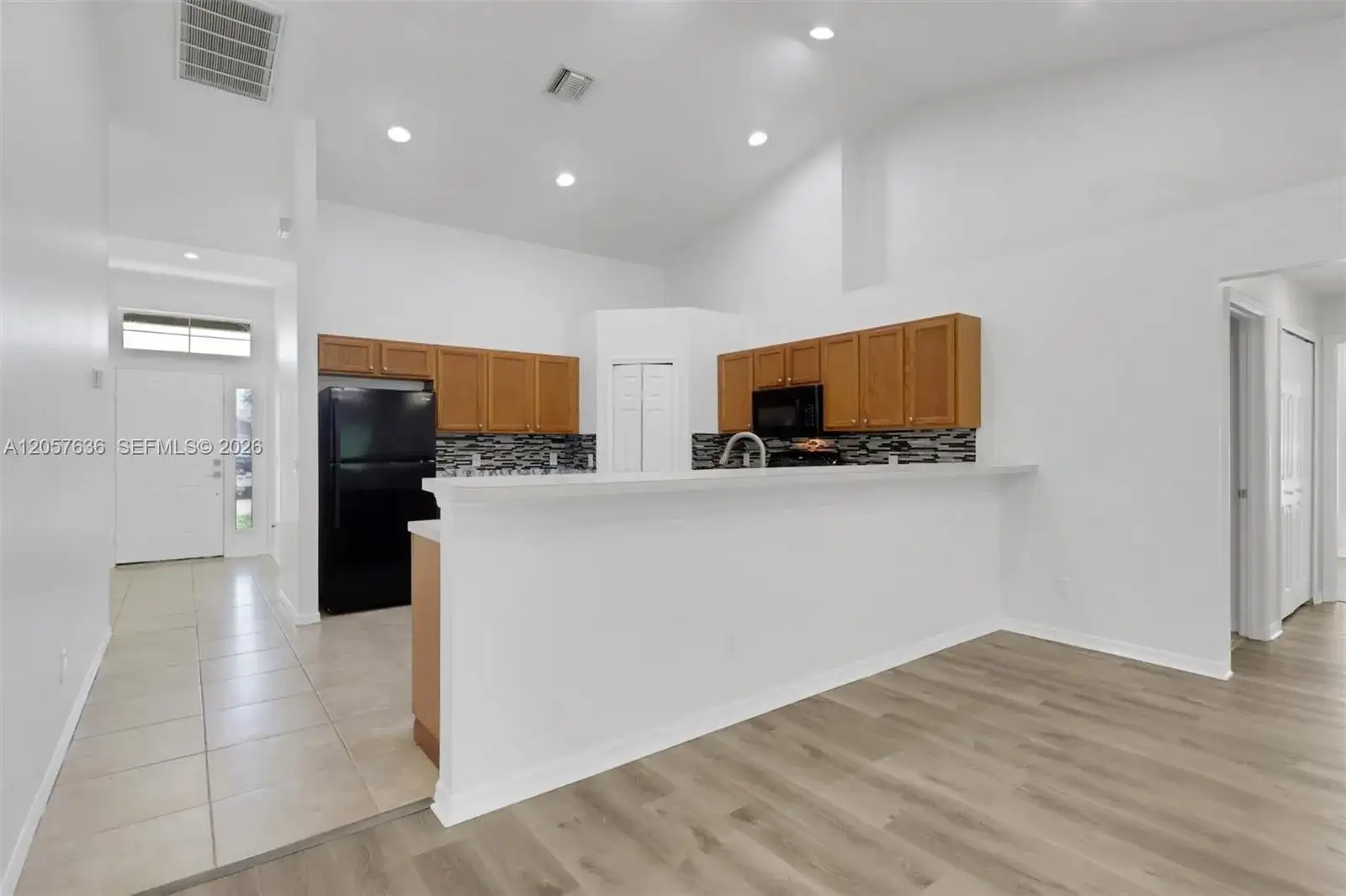 1807 NE 28th St # 0, Cape Coral FL 33909 photo 3