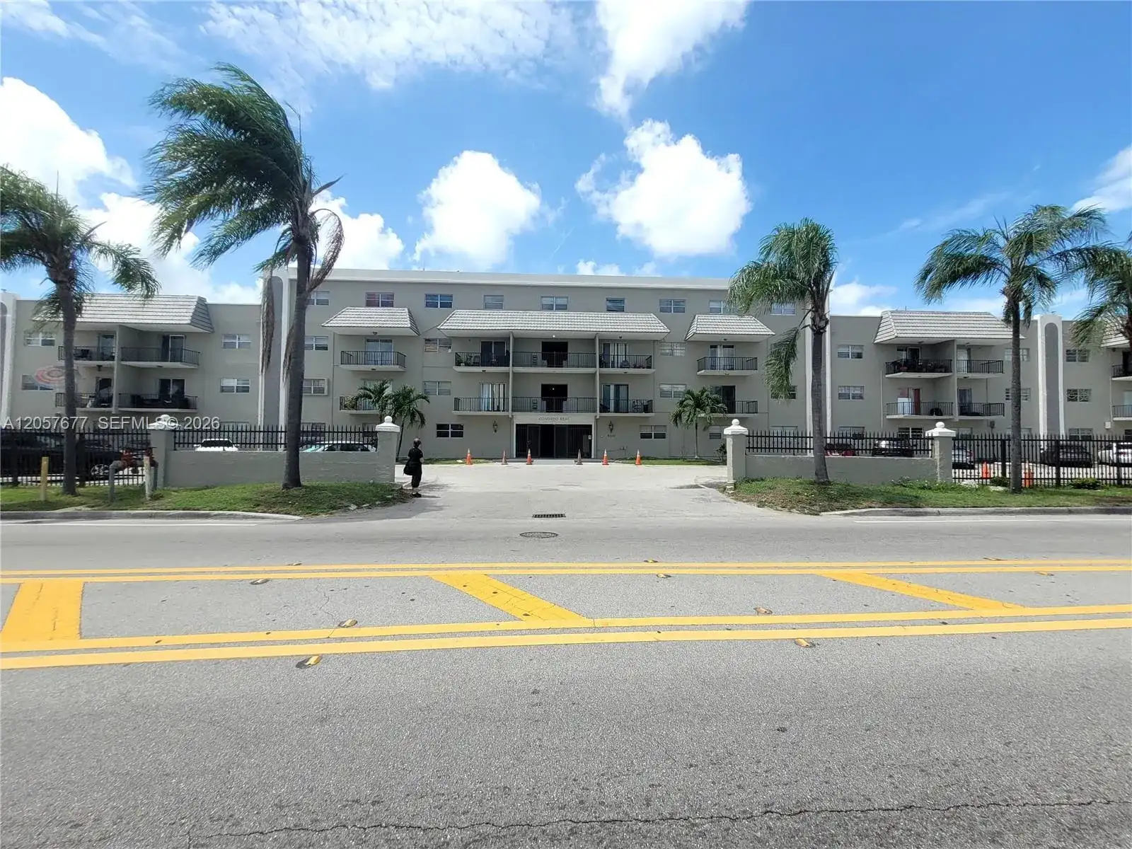 5100 SW 41st St # 319, Pembroke Park FL 33023 photo 2