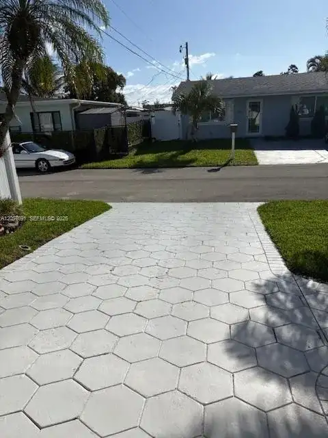 5405 NW 23rd Ter, Tamarac FL 33309 photo 5