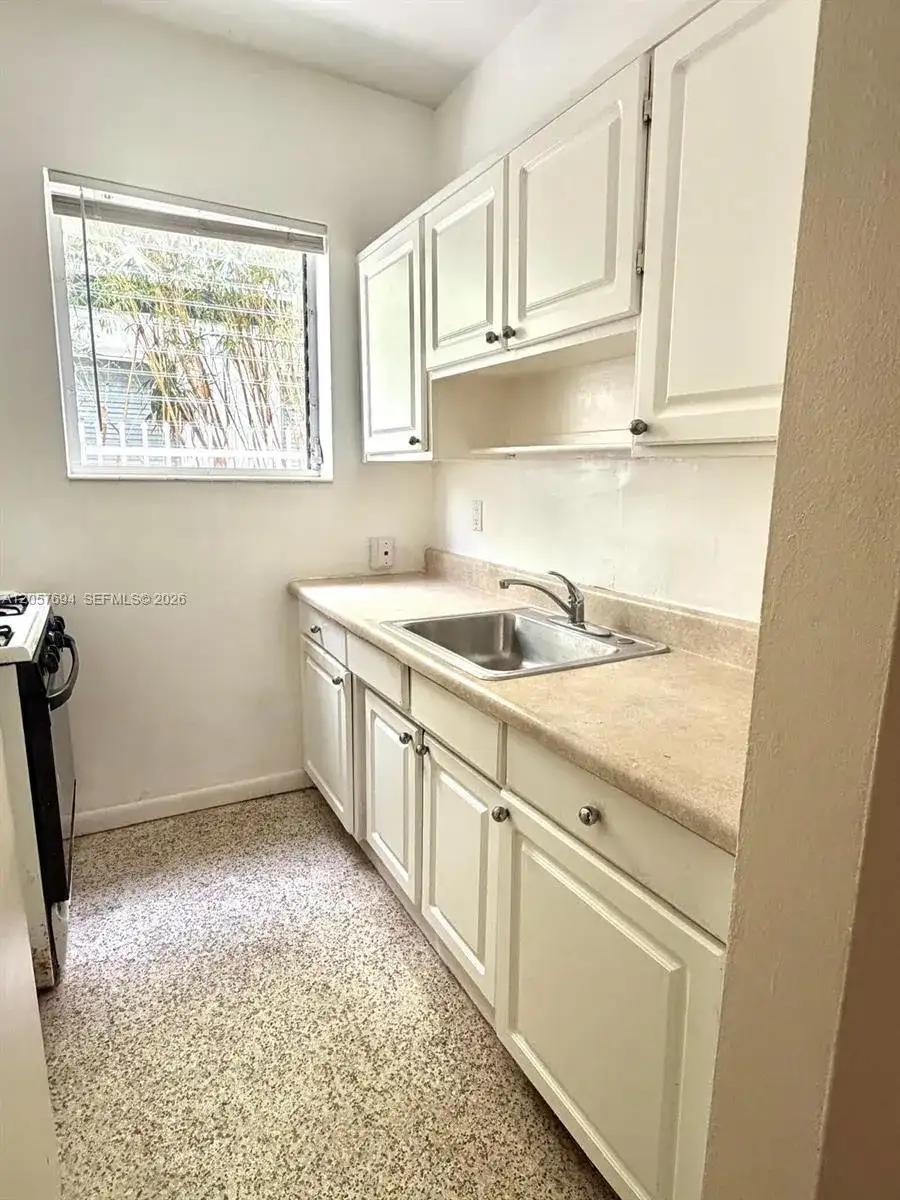 1770 Meridian Ave # 113, Miami Beach FL 33139 photo 5