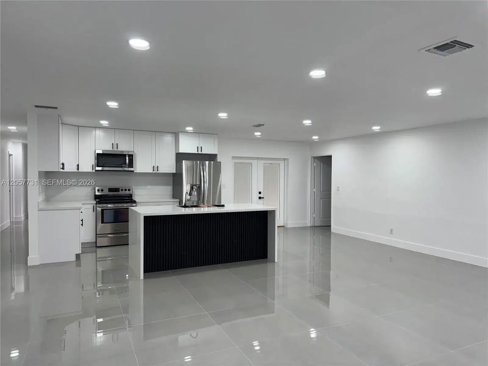1370 SW 32nd St, Fort Lauderdale FL 33315 photo 5