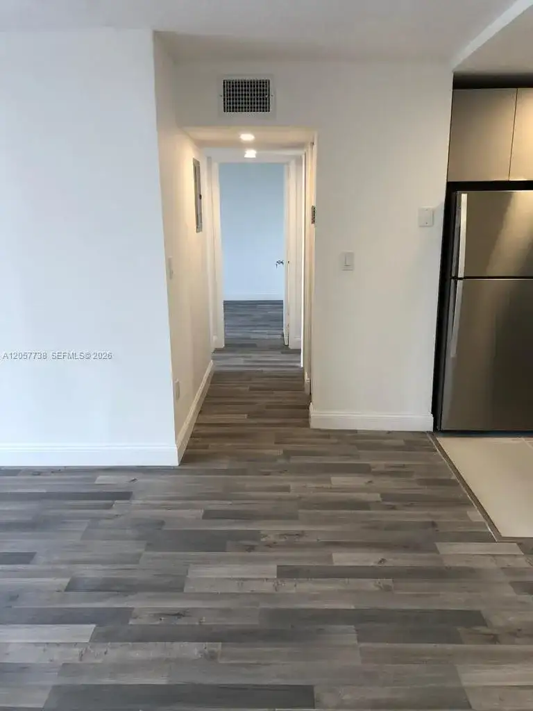 9682 Fontainebleau Blvd # 507, Miami FL 33172 photo 5