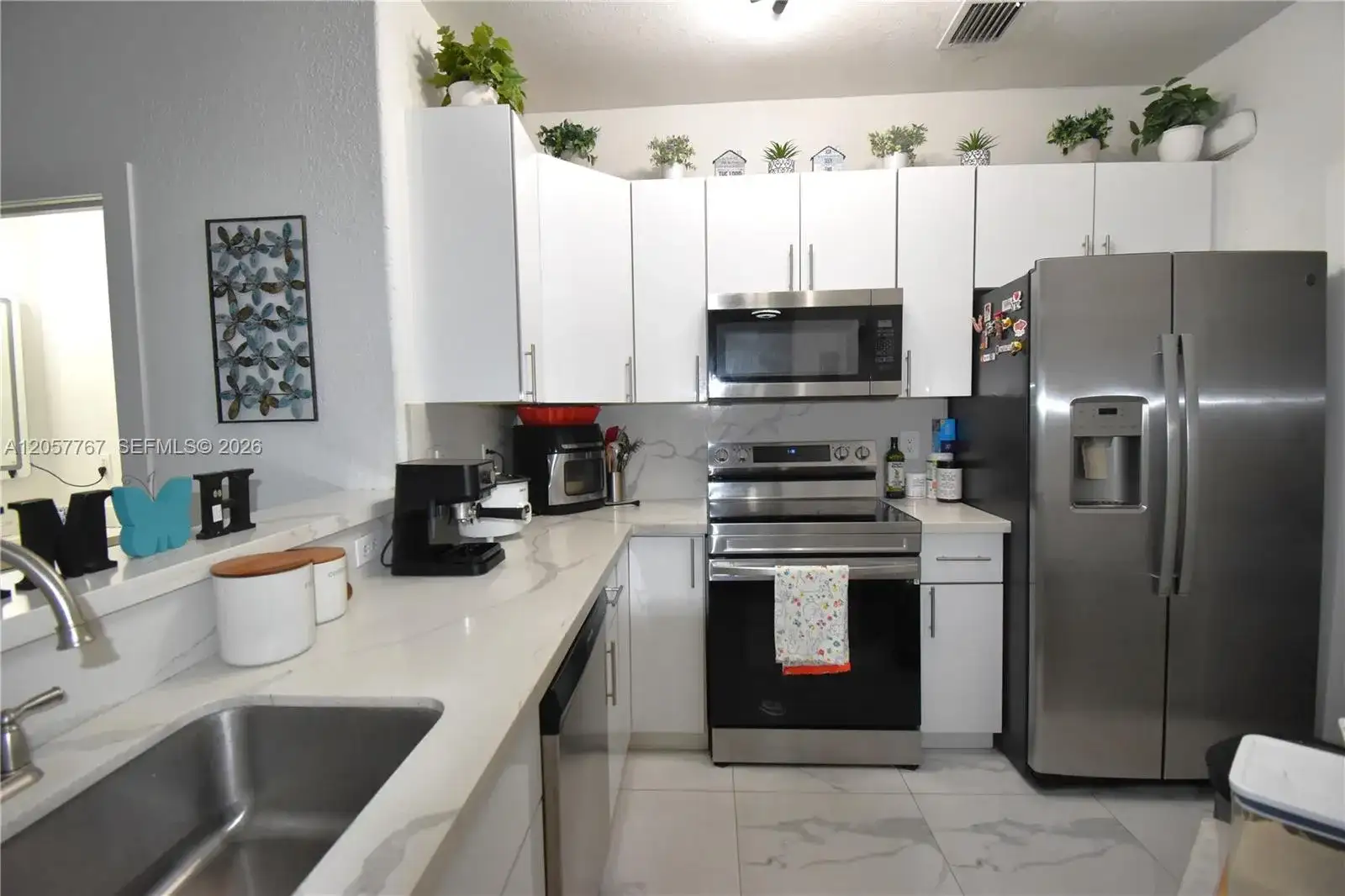 3818 SW 171st Ter, Miramar FL 33027 photo 3