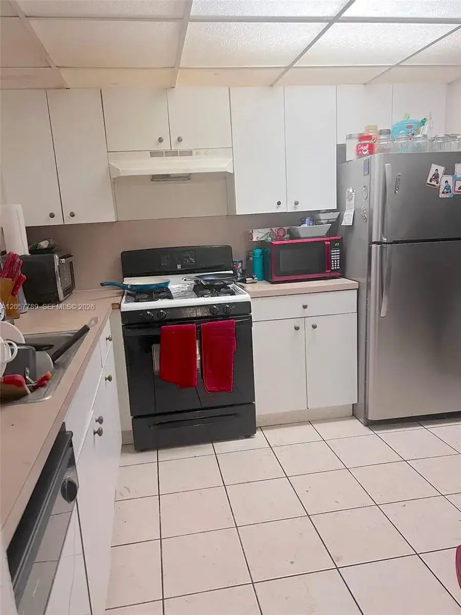 18101 NW 68th Ave # D101, Hialeah FL 33015 photo 2