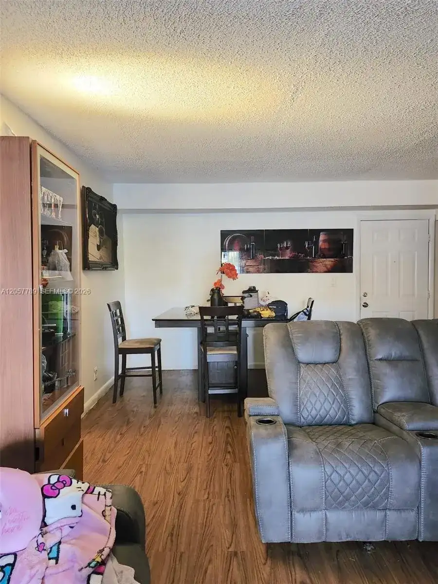 18101 NW 68th Ave # D101, Hialeah FL 33015 photo 5