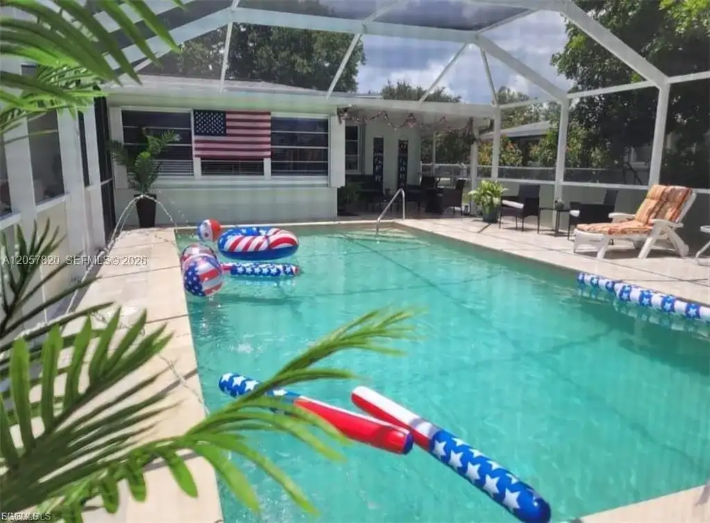 2705 SE 17TH AVE, Cape Coral FL 33904 photo 3
