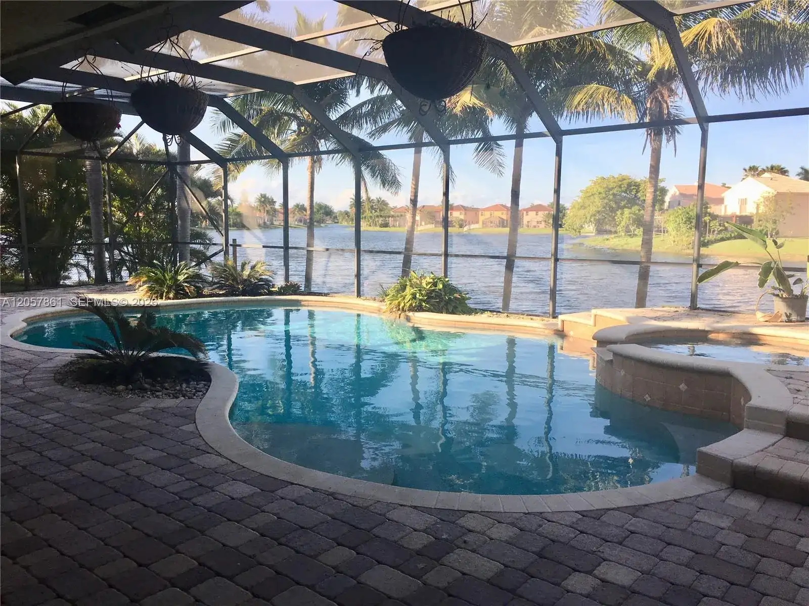 19331 NW 8th St, Pembroke Pines FL 33029 photo 4