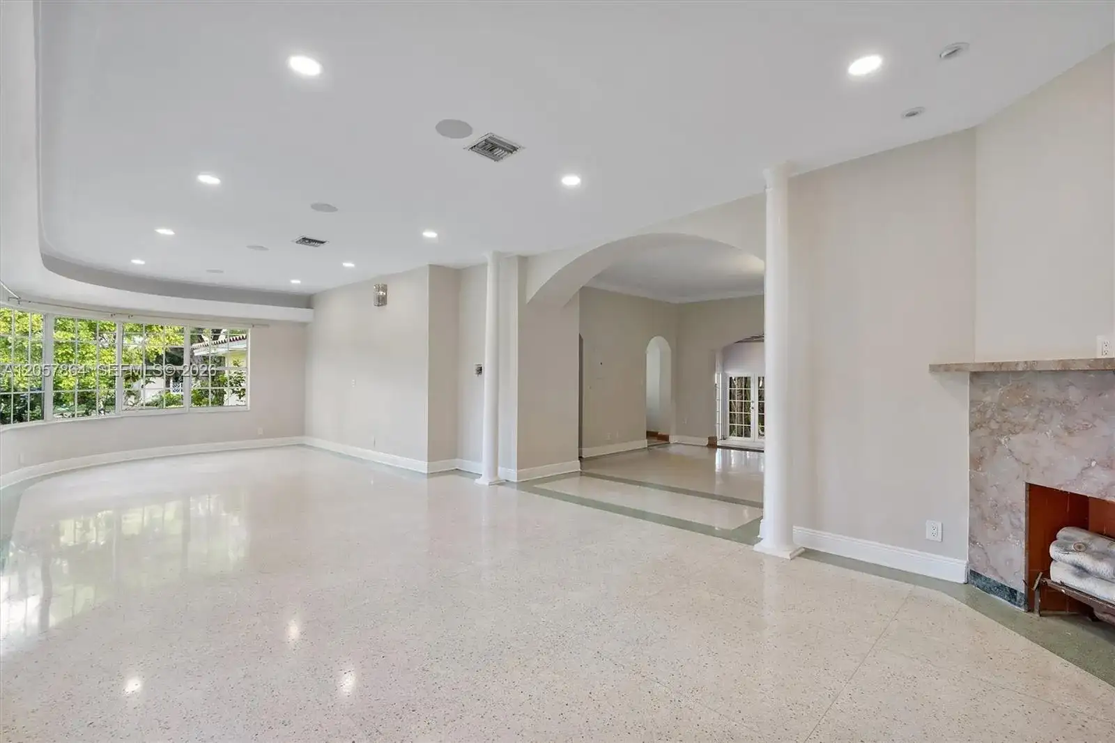 4445 N Michigan Ave, Miami Beach FL 33140 photo 3