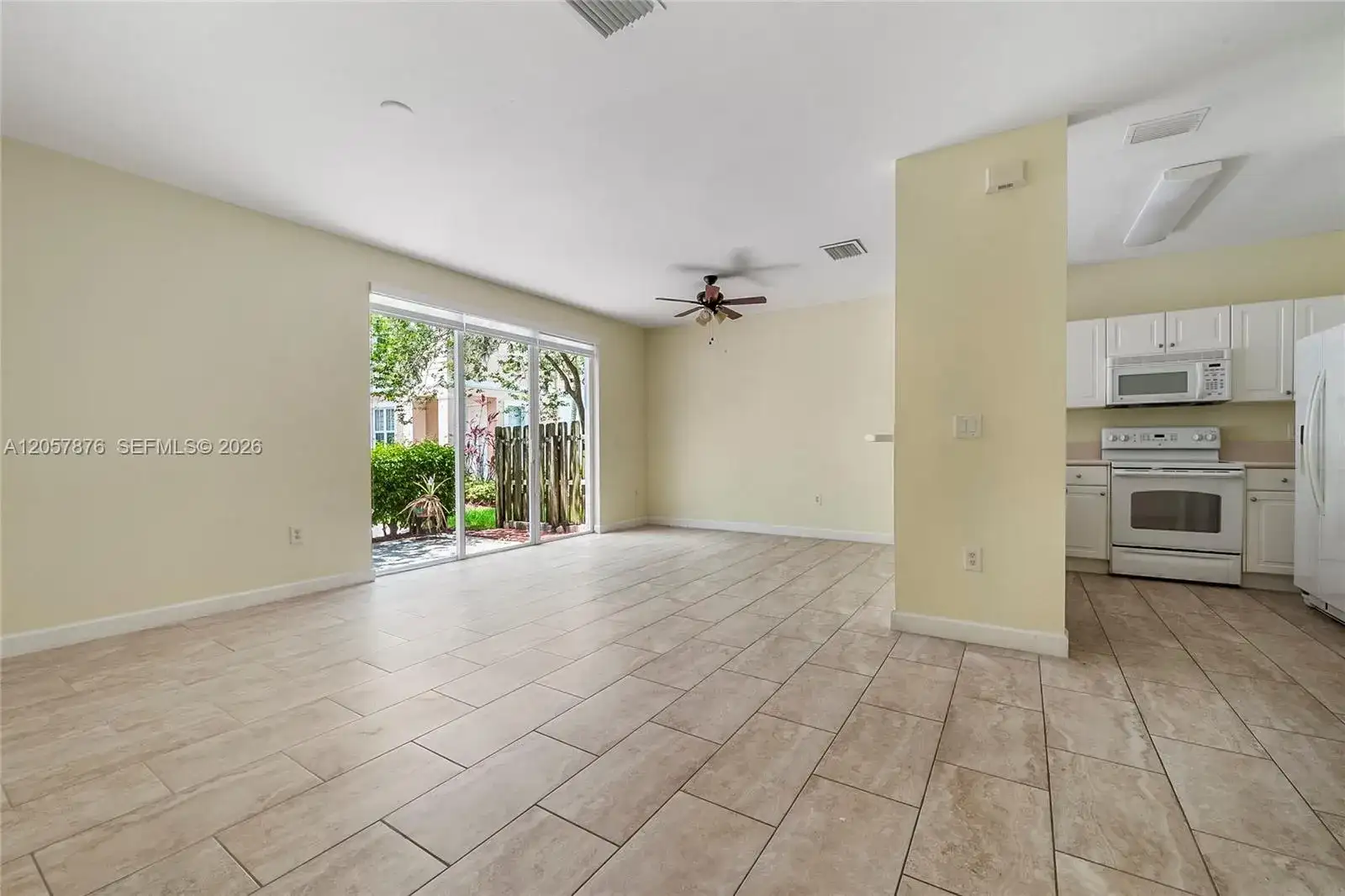 230 SE 29th Ave # 1, Homestead FL 33033 photo 4