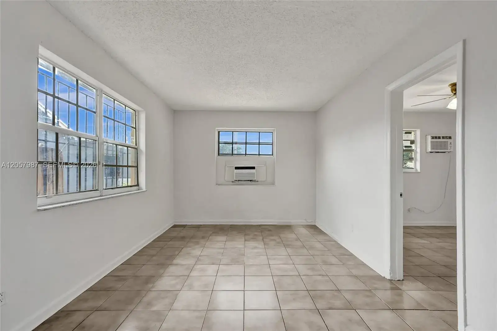 2525 Superior St # 4, Opa-Locka FL 33054 photo 2