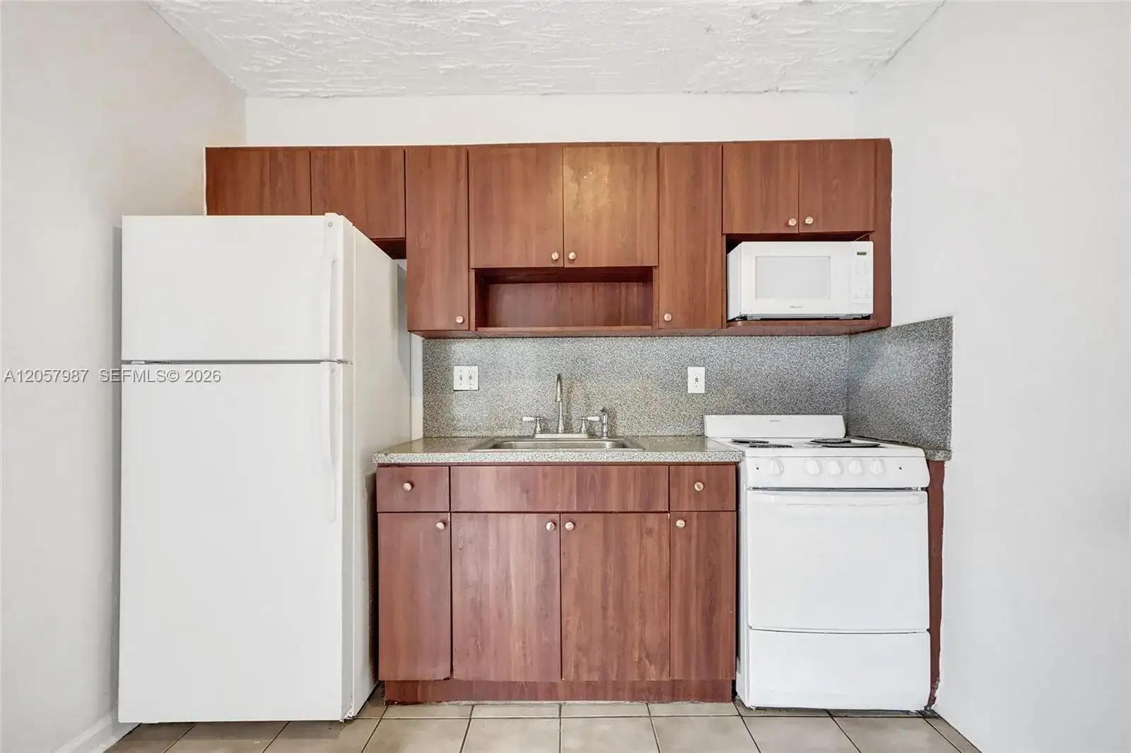 2525 Superior St # 4, Opa-Locka FL 33054 photo 4