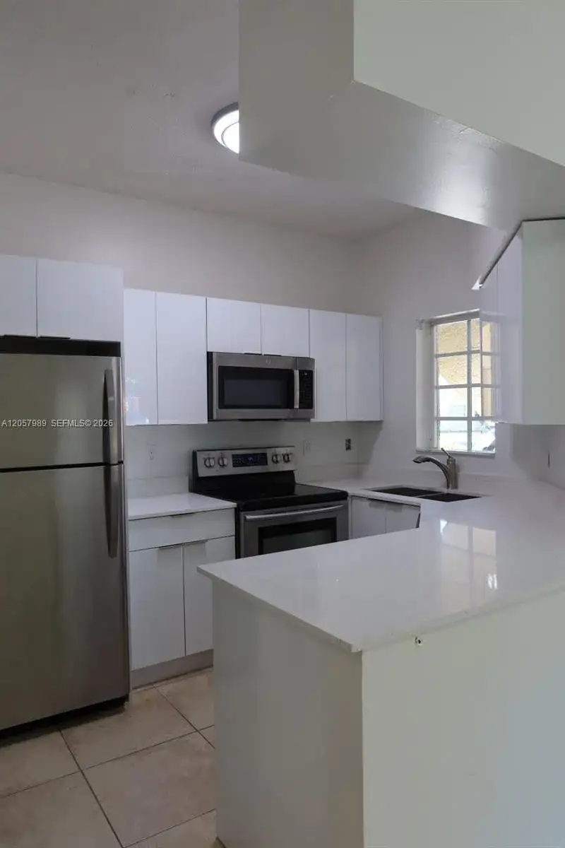 18340 NW 68th Ave # A, Hialeah FL 33015 photo 2