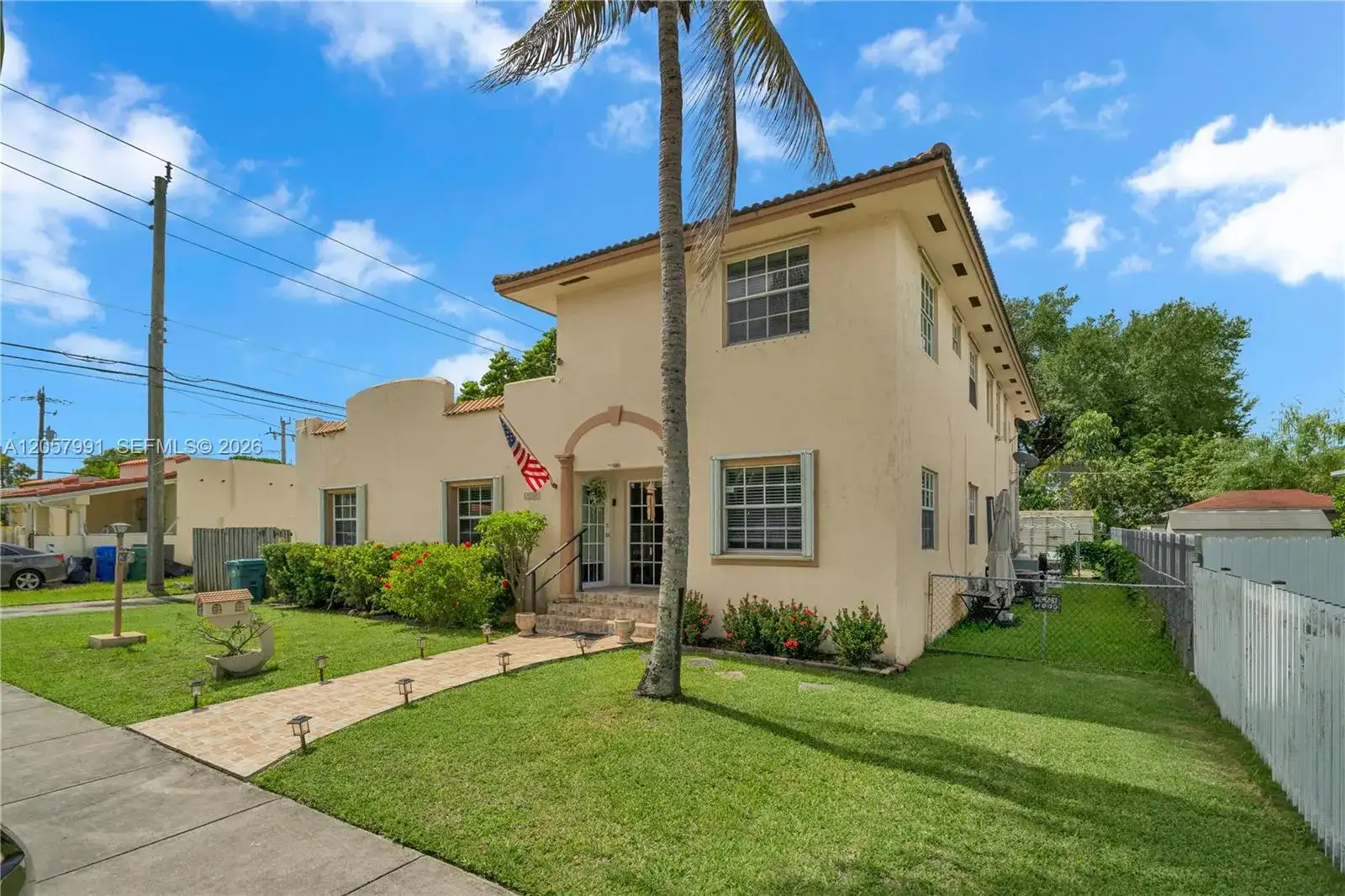 2204 SW 11th Ter, Miami FL 33135 photo 3