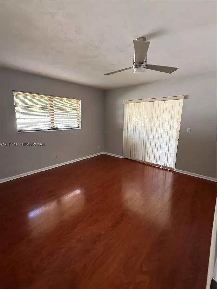1560 NW 12th Way, Boca Raton FL 33486 photo 5