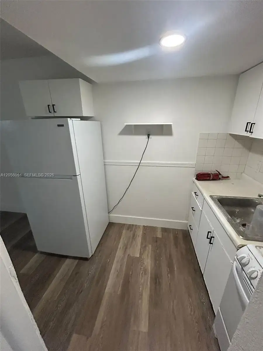 1035 N Andrews Ave # 6, Fort Lauderdale FL 33311 photo 3