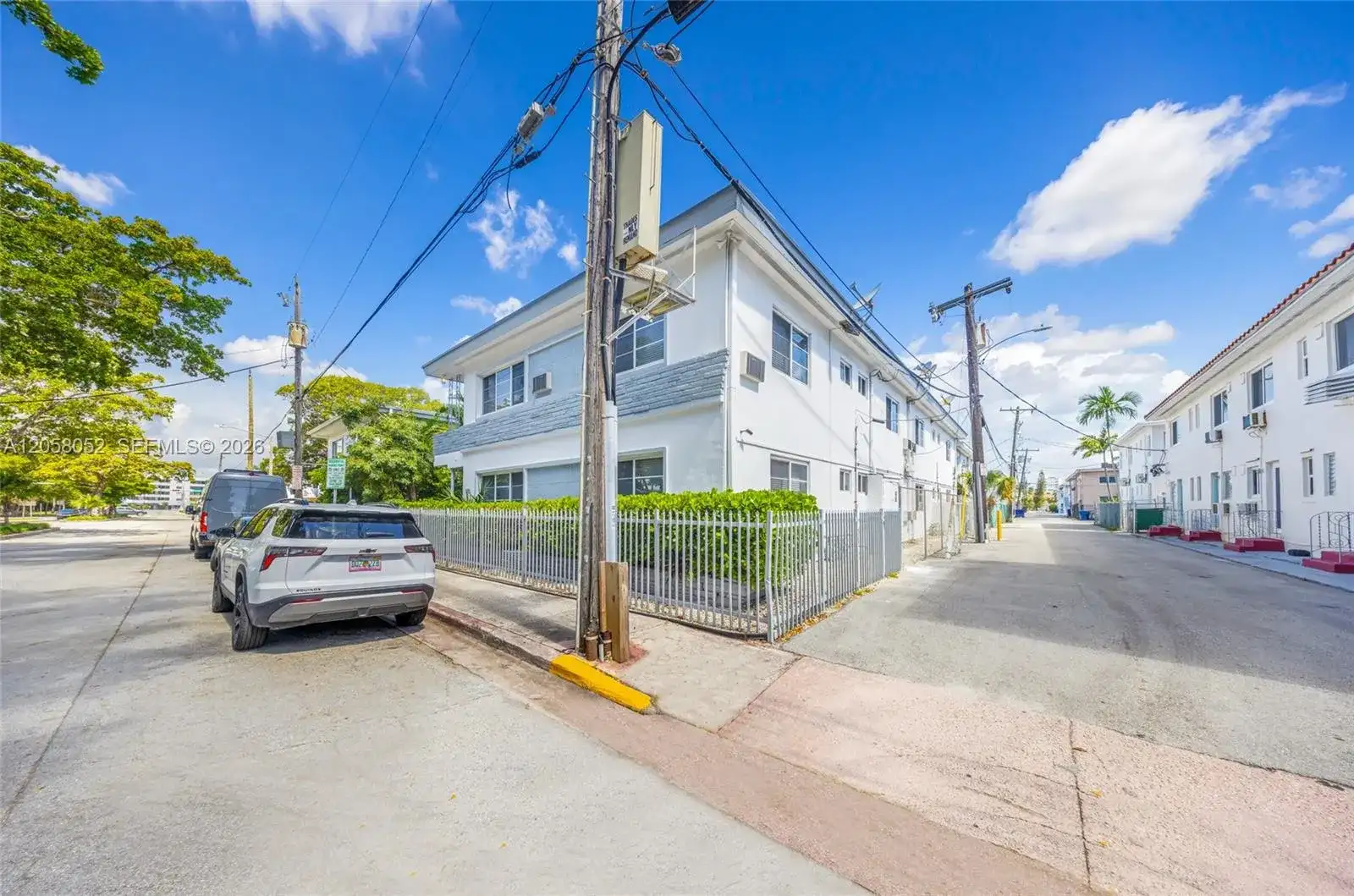 535 73rd St # 8, Miami Beach FL 33141 photo 2