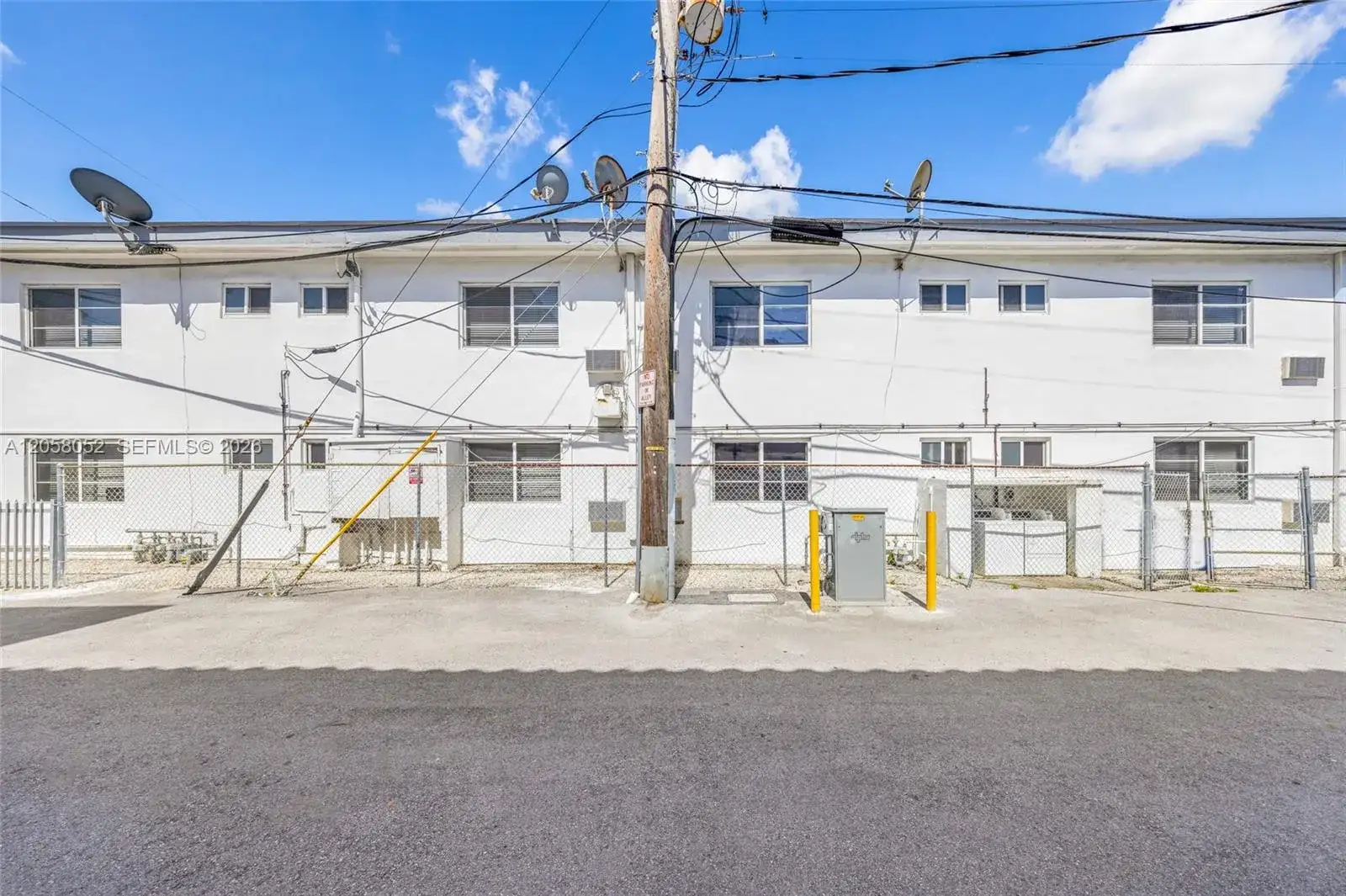 535 73rd St # 8, Miami Beach FL 33141 photo 3