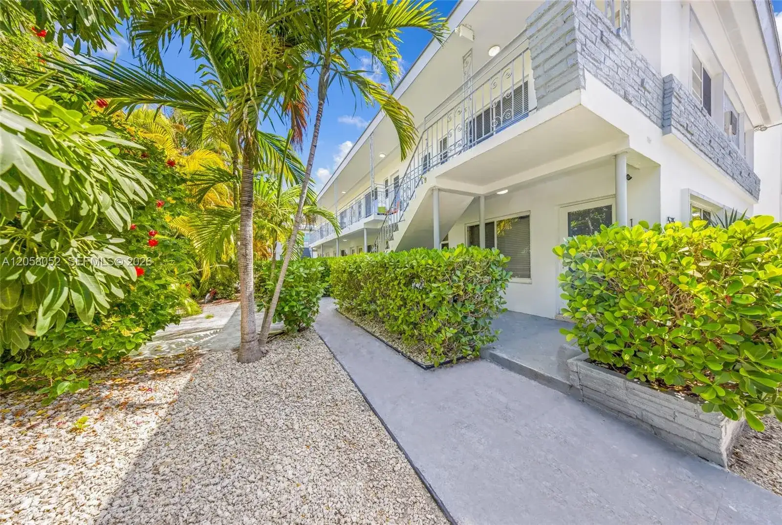 535 73rd St # 8, Miami Beach FL 33141 photo 5