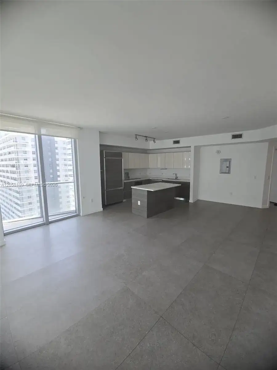 1100 S Miami Ave # 2001, Miami FL 33130 photo 4