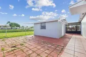 10471 SW 141st Dr, Miami FL 33176 photo 4