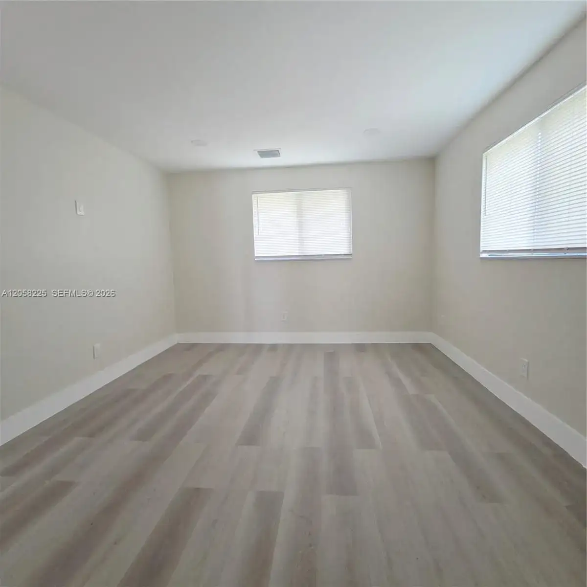 601 NE 1st St, Pompano Beach FL 33060 photo 3