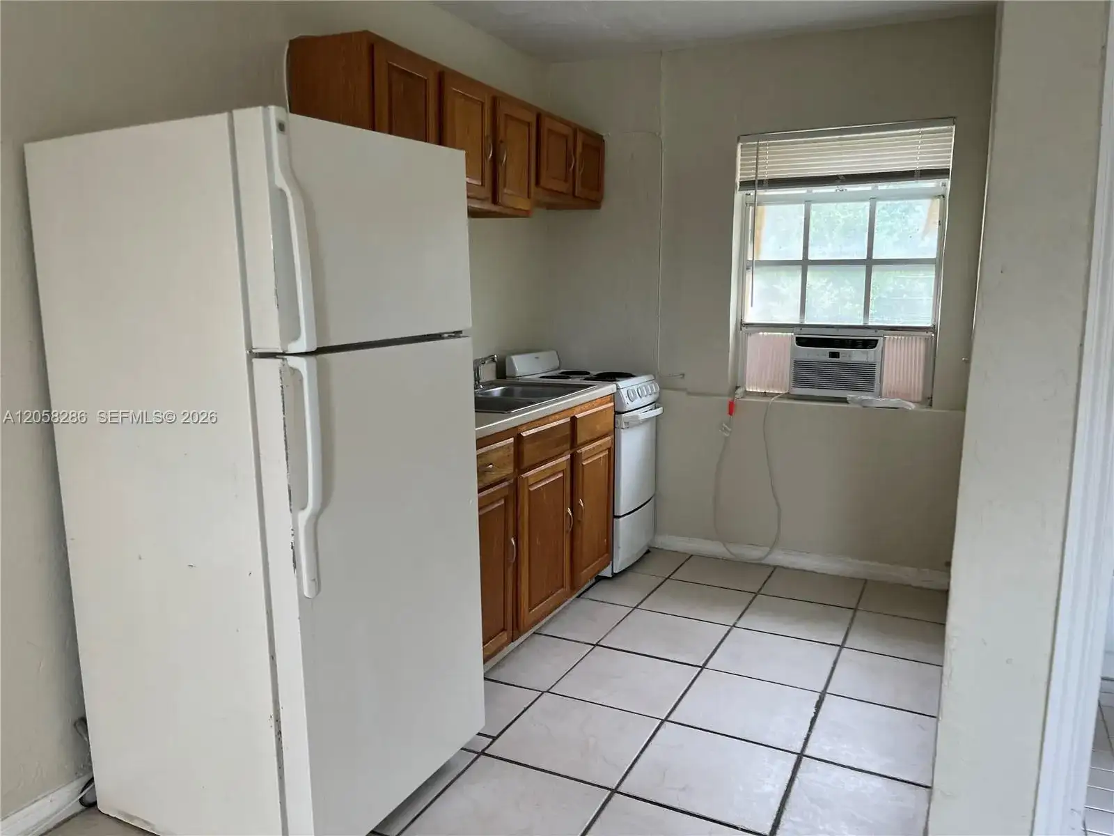 5010 Pembroke Rd # 7, West Park FL 33021 photo 5