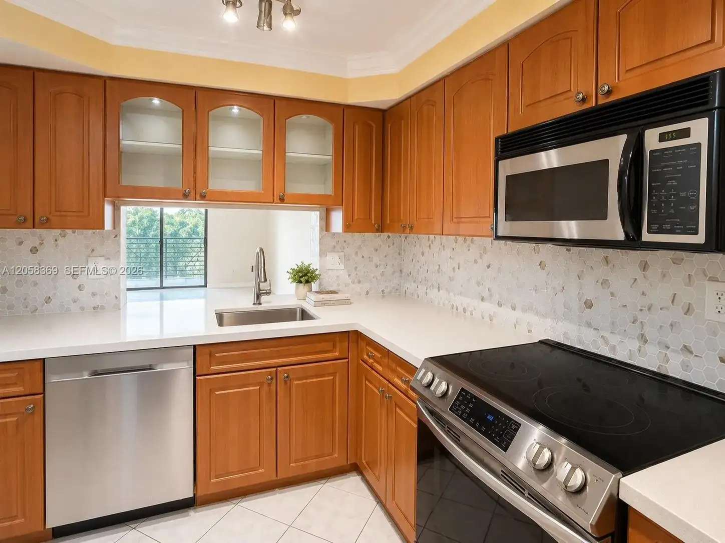 3700 N Pine Island Rd # 402, Sunrise FL 33351 photo 3
