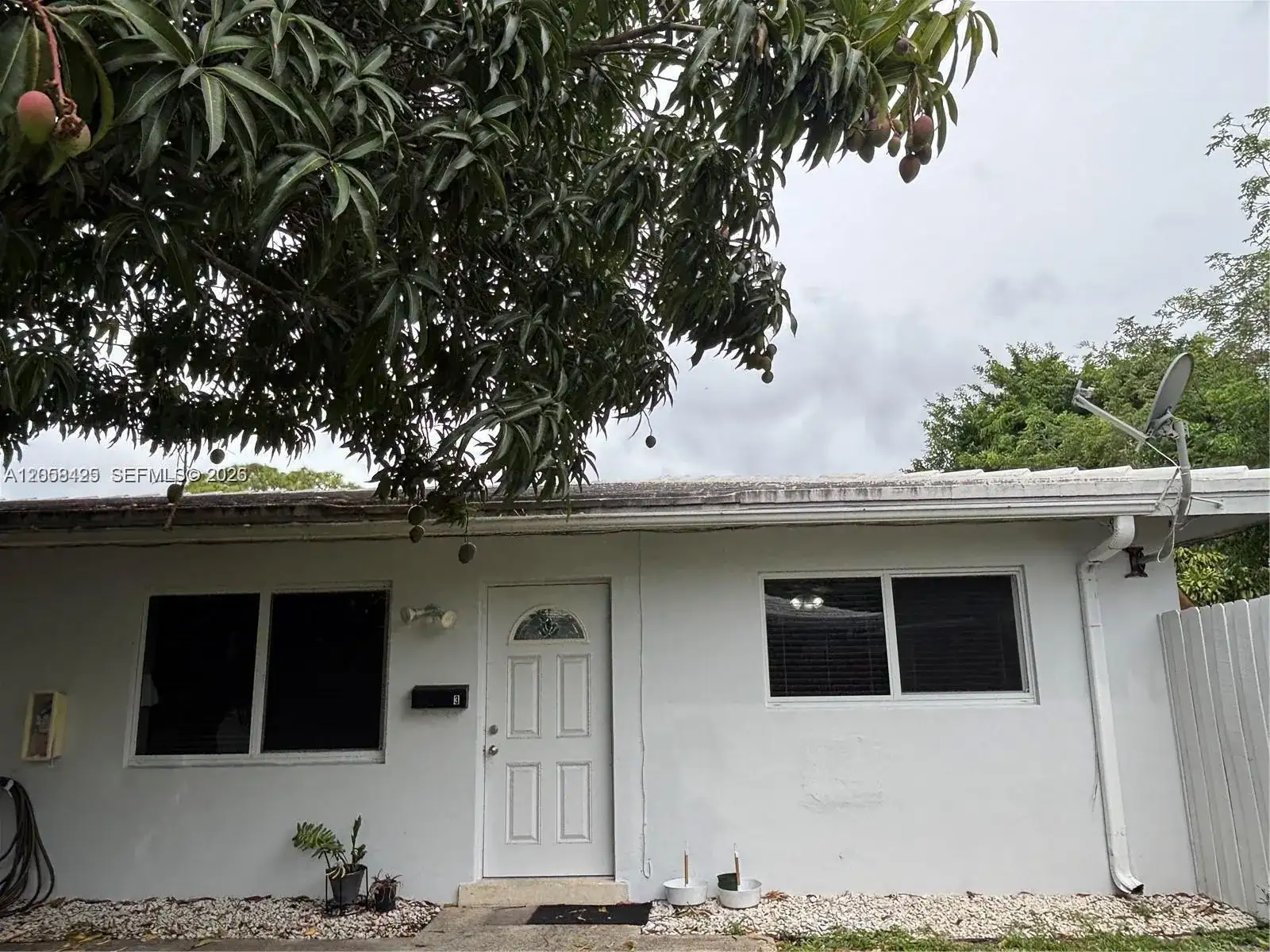 1061 NE 34th # 3, Oakland Park FL 33334 photo 2
