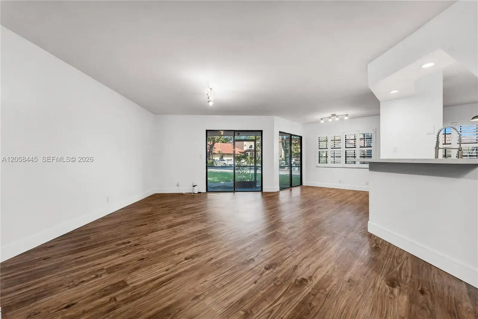 9005 W Sunrise Blvd # 9005, Plantation FL 33322 photo 3