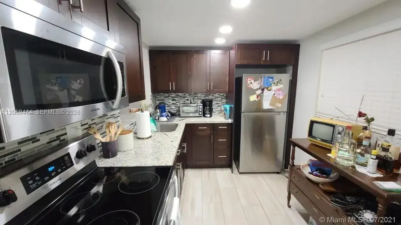8015 SW 107th Ave # 222, Miami FL 33173 photo 2