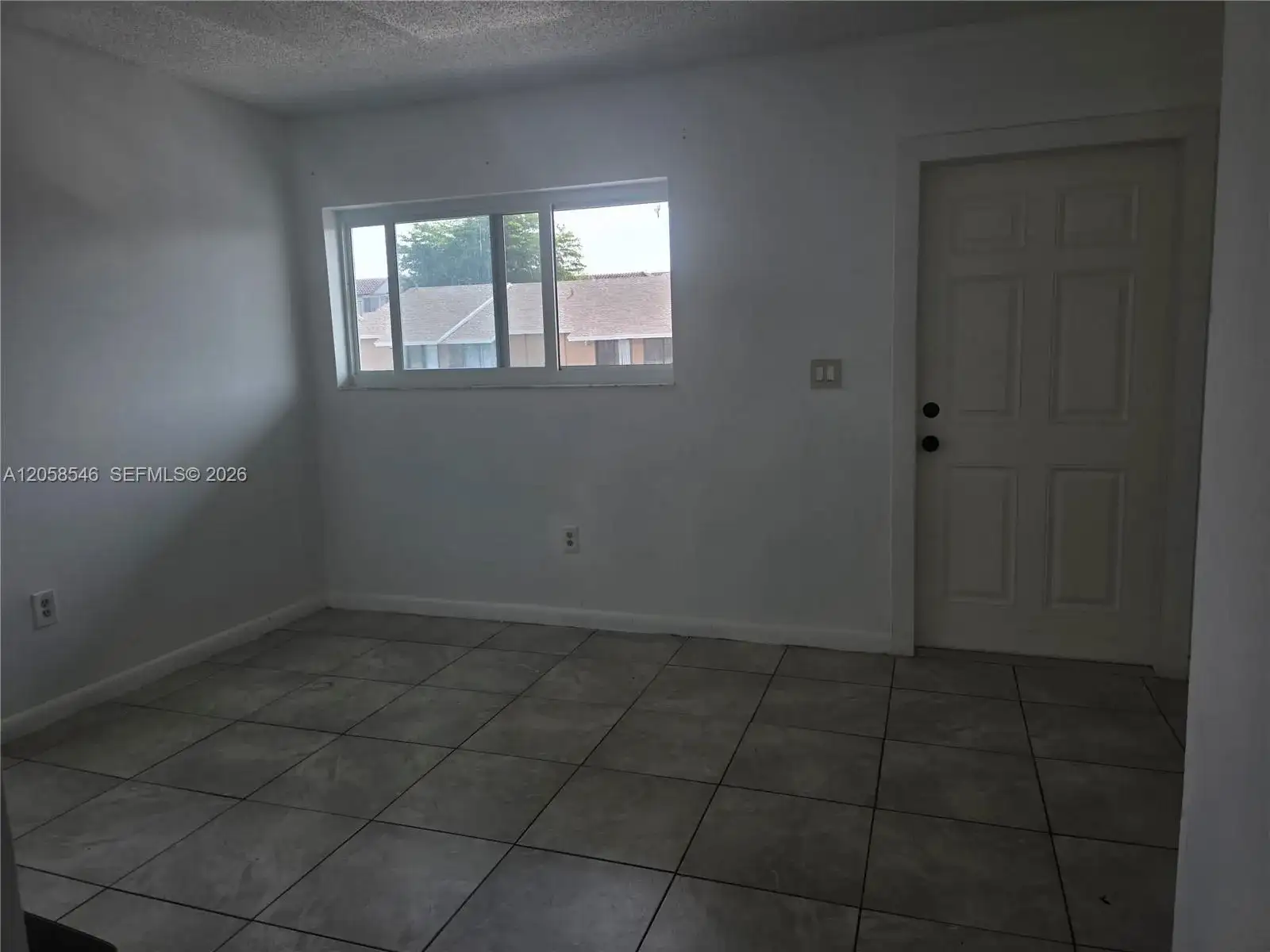 5525 W 24th Way # 12, Hialeah FL 33016 photo 2