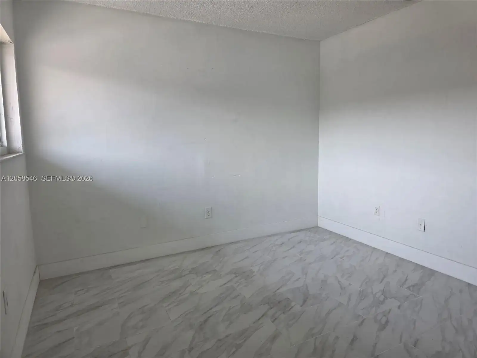 5525 W 24th Way # 12, Hialeah FL 33016 photo 4