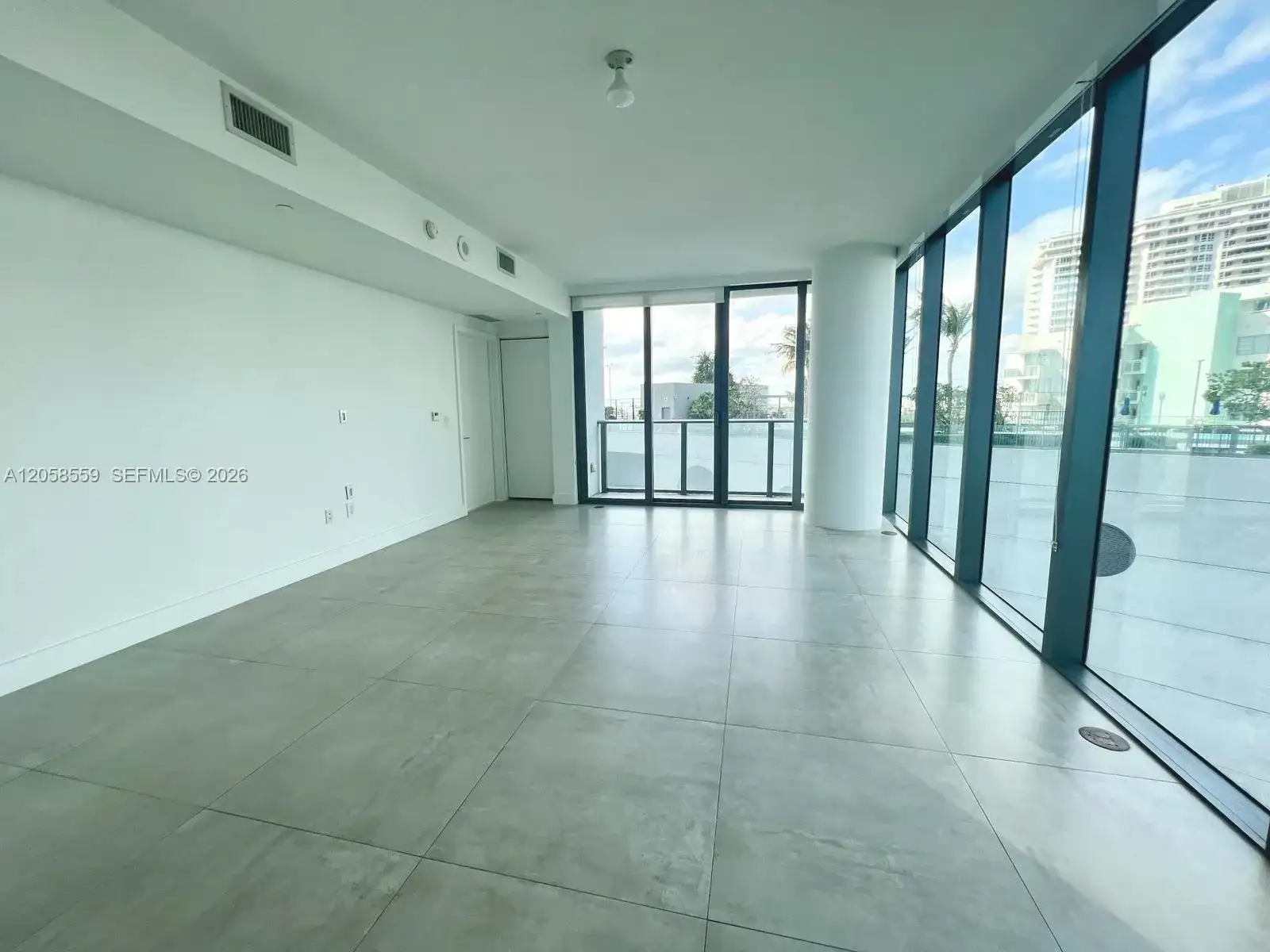 650 NE 32nd St # 908, Miami FL 33137 photo 5