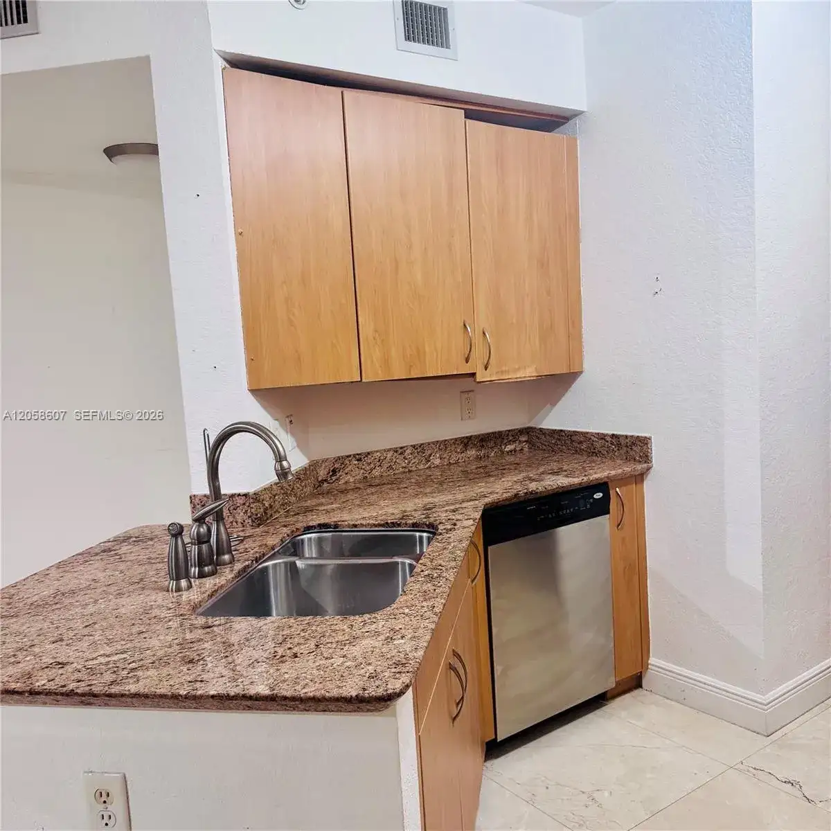 1830 Radius Dr # 217, Hollywood FL 33020 photo 3