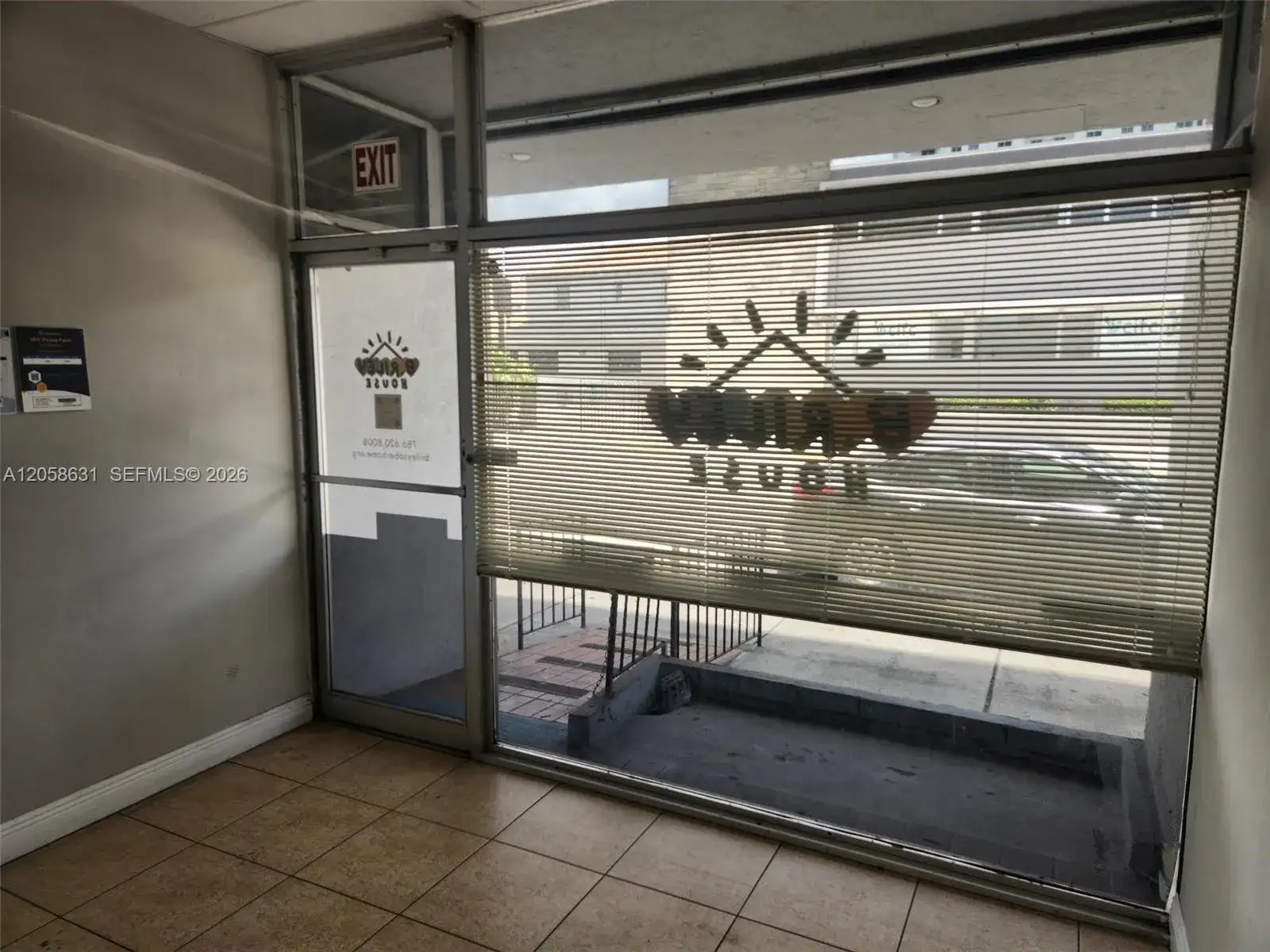 1410 SW 1st St # 1420, Miami FL 33135 photo 3